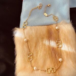 Classic V Logo Pearl and Gold Tone Valentino 20” Necklace